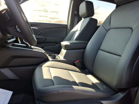 New 2026 Chevrolet Colorado LT image 13