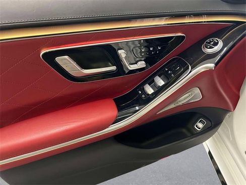 Used 2023 Mercedes-Benz S 580 4MATIC Sedan image 14