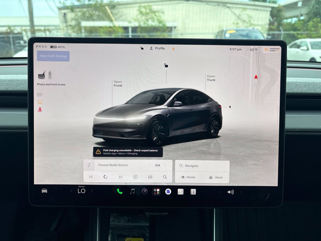 Used 2026 Tesla Model Y AWD image 26