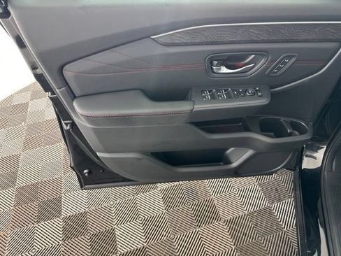 Certified 2026 Honda Pilot Black Edition image 22