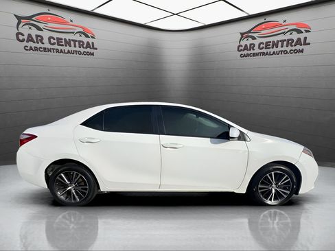 Used 2016 Toyota Corolla LE image 6