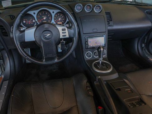 Used 2004 Nissan 350Z Touring RWD image 20