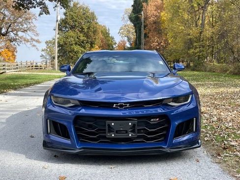 Used 2020 Chevrolet Camaro ZL1 image 2