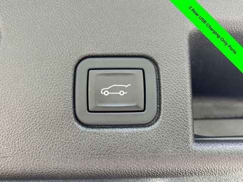 Used 2024 Chevrolet Equinox LT w/ LPO, Floor Liner Package FWD image 38