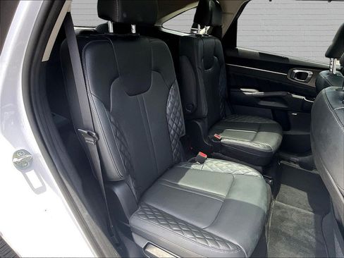Used 2023 Kia Sorento SX Prestige AWD/4WD image 23