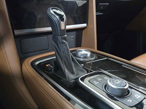 Used 2023 INFINITI QX80 Sensory w/ All-Season Package AWD/4WD image 36