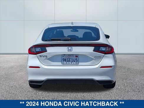 Used 2024 Honda Civic Sport image 4