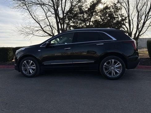 Used 2024 Cadillac XT5 Premium Luxury w/ Technology Package image 9