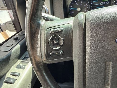 Used 2015 Ford F350 Lariat w/ Lariat Interior Package AWD/4WD image 16