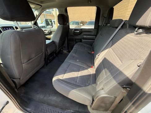 Used 2022 Chevrolet Silverado 3500 LT w/ Convenience Package image 16