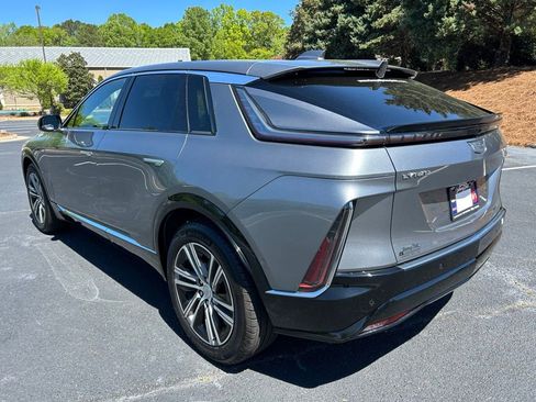 Used 2023 Cadillac Lyriq 2WD image 22