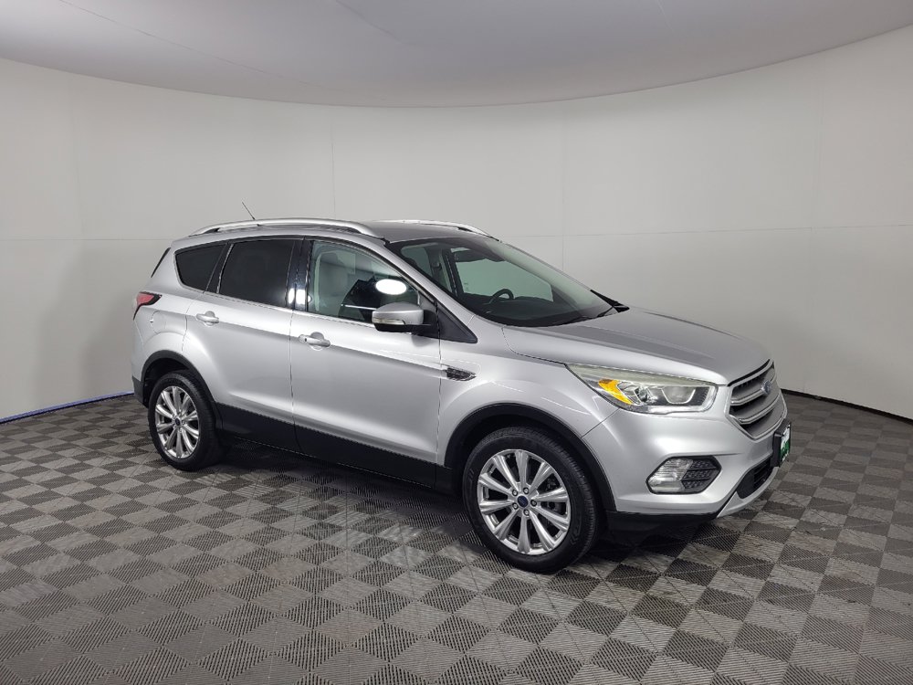 Used 2017 Ford Escape Titanium FWD image 11
