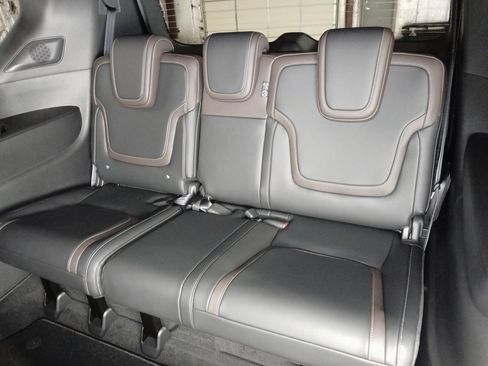 New 2026 Nissan Armada SL image 14