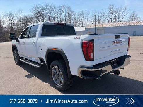 New 2026 GMC Sierra 2500 SLE AWD/4WD image 9