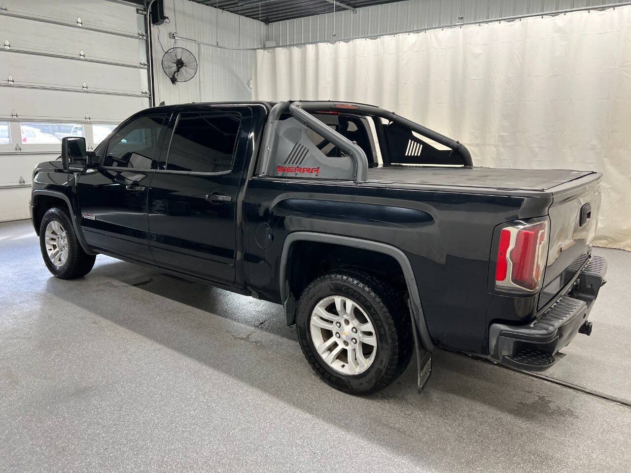 Used 2017 GMC Sierra 1500 SLT w/ All Terrain X Package AWD/4WD image 6