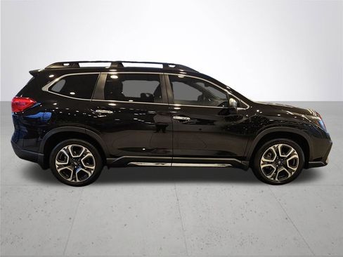 Used 2023 Subaru Ascent Touring image 6