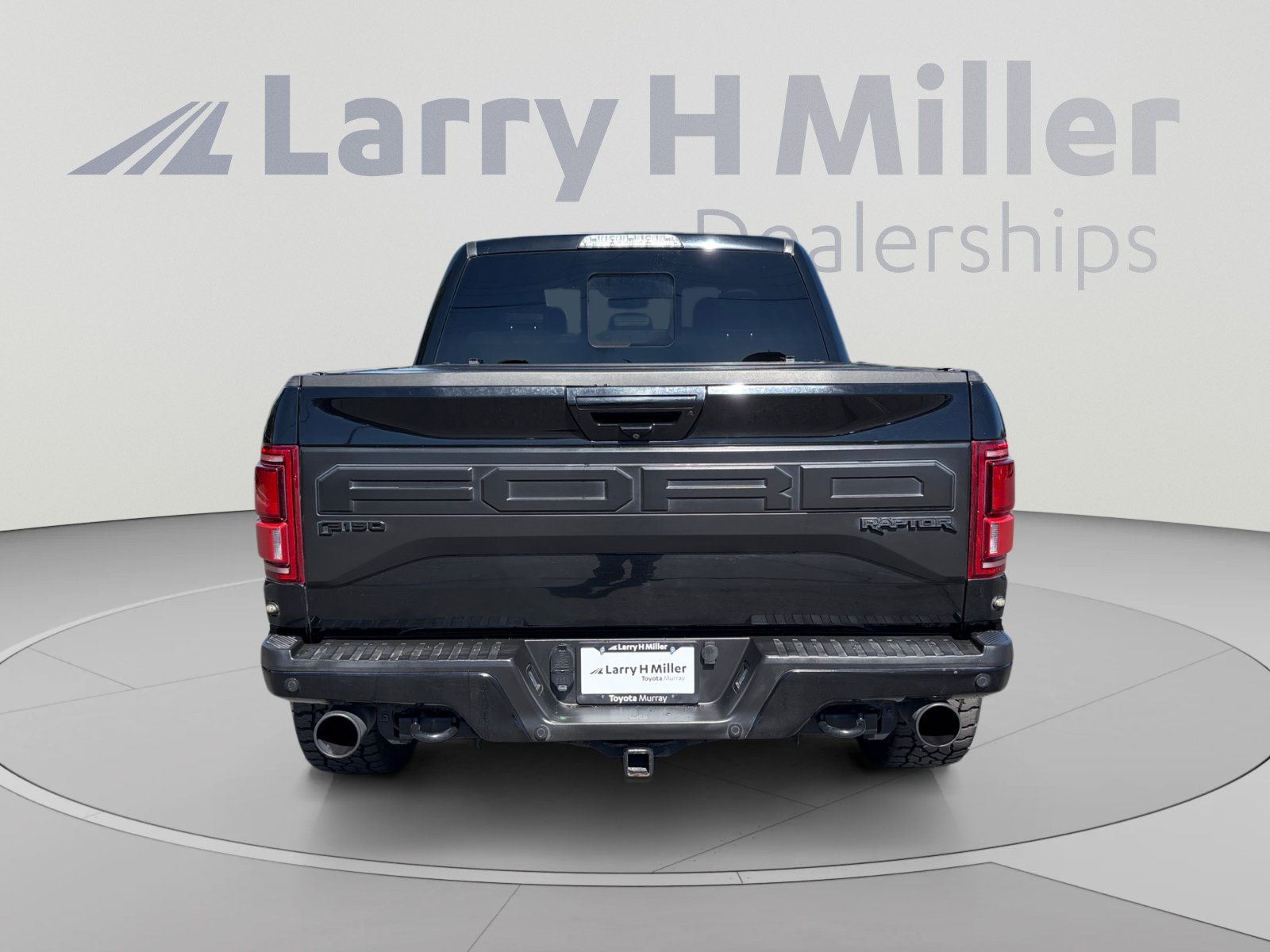 Used 2018 Ford F150 Raptor w/ Equipment Group 802A Luxury AWD/4WD image 4