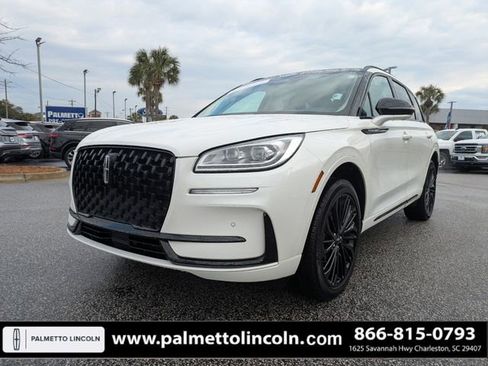 Used 2024 Lincoln Corsair Reserve w/ Equipment Group 201A image 7