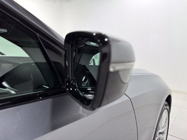 Certified 2023 BMW 330i xDrive Sedan w/ Driving Assistance Package AWD/4WD image 26