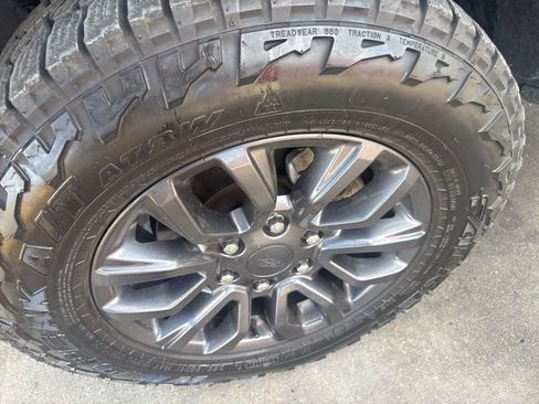 Used 2019 Ford Ranger Lariat w/ Equipment Group 501A Mid image 9