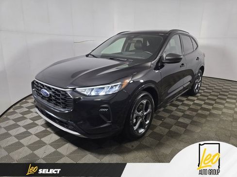 Used 2023 Ford Escape ST-Line w/ Tech Pack #1 image 1
