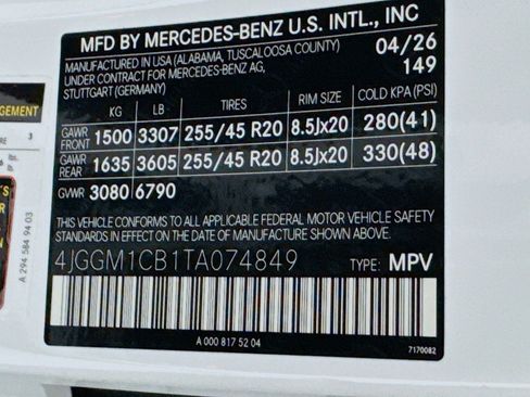 New 2026 Mercedes-Benz EQE 320 4MATIC SUV image 23