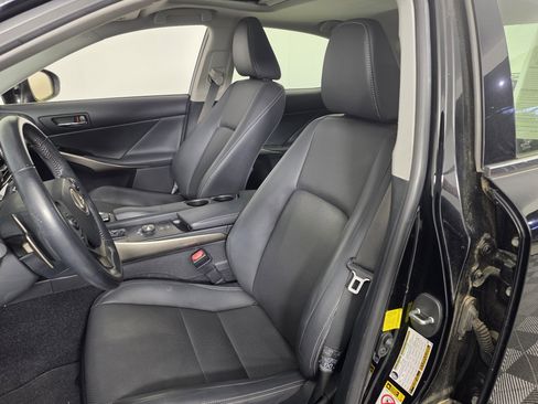 Used 2015 Lexus IS 250 w/ Navigation System Package image 10