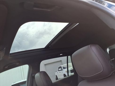 Used 2021 Cadillac XT6 Premium Luxury FWD image 23