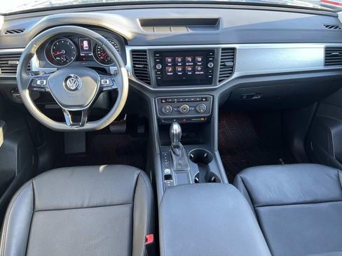 Used 2019 Volkswagen Atlas SE w/ Towing Package image 25