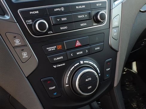 Used 2018 Hyundai Santa Fe Sport w/ 2.4L Value Package 02 image 35