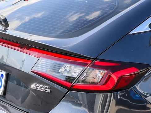 Used 2024 Honda Civic Sport Touring image 10