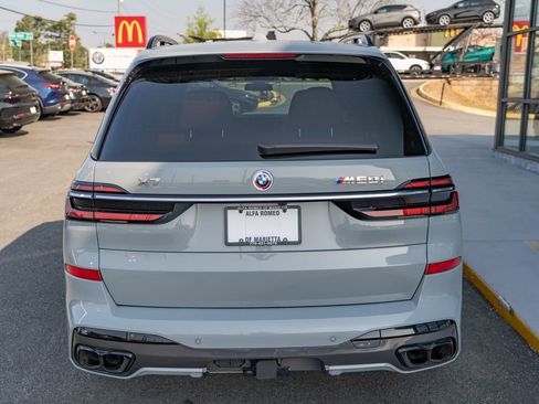 Used 2023 BMW X7 M60i w/ Executive Package image 5