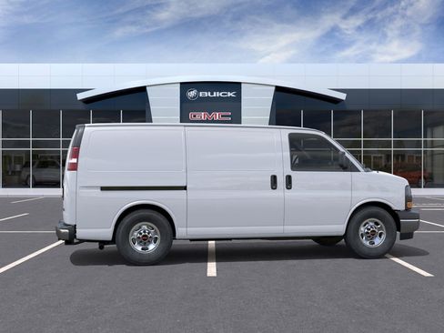 New 2026 GMC Savana 2500 image 29
