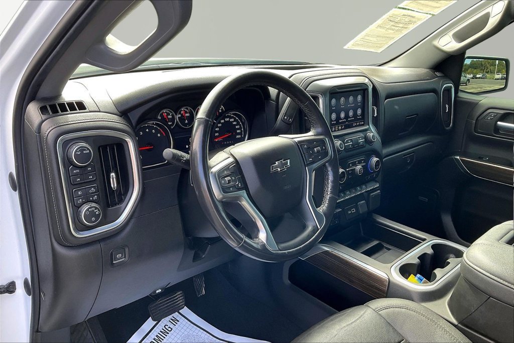 Used 2022 Chevrolet Silverado 1500 LT Trail Boss w/ Convenience Package II AWD/4WD image 21