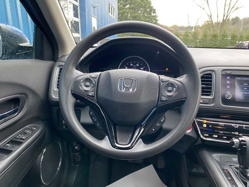 Used 2022 Honda HR-V EX image 16