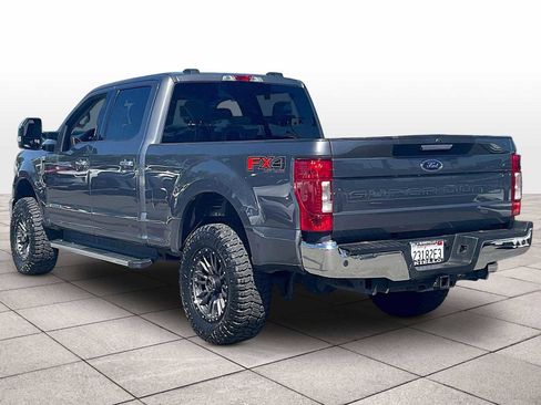 Used 2021 Ford F250 XLT w/ XLT Premium Package AWD/4WD image 14