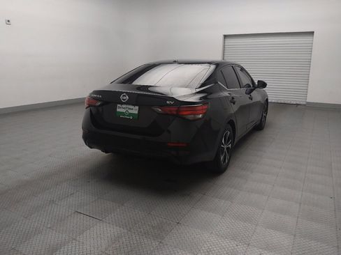 Used 2021 Nissan Sentra SV image 9