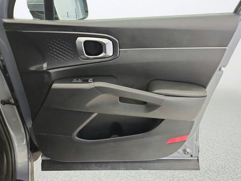 Used 2025 Kia Sorento EX FWD image 29