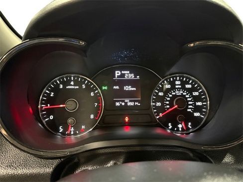 Used 2017 Kia Forte LX image 13