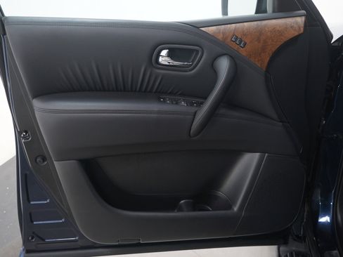 Used 2024 Nissan Armada SL w/ Cargo Package image 25