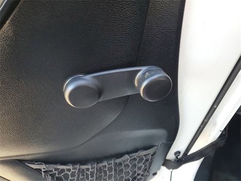 Used 2012 Jeep Wrangler Sport image 9