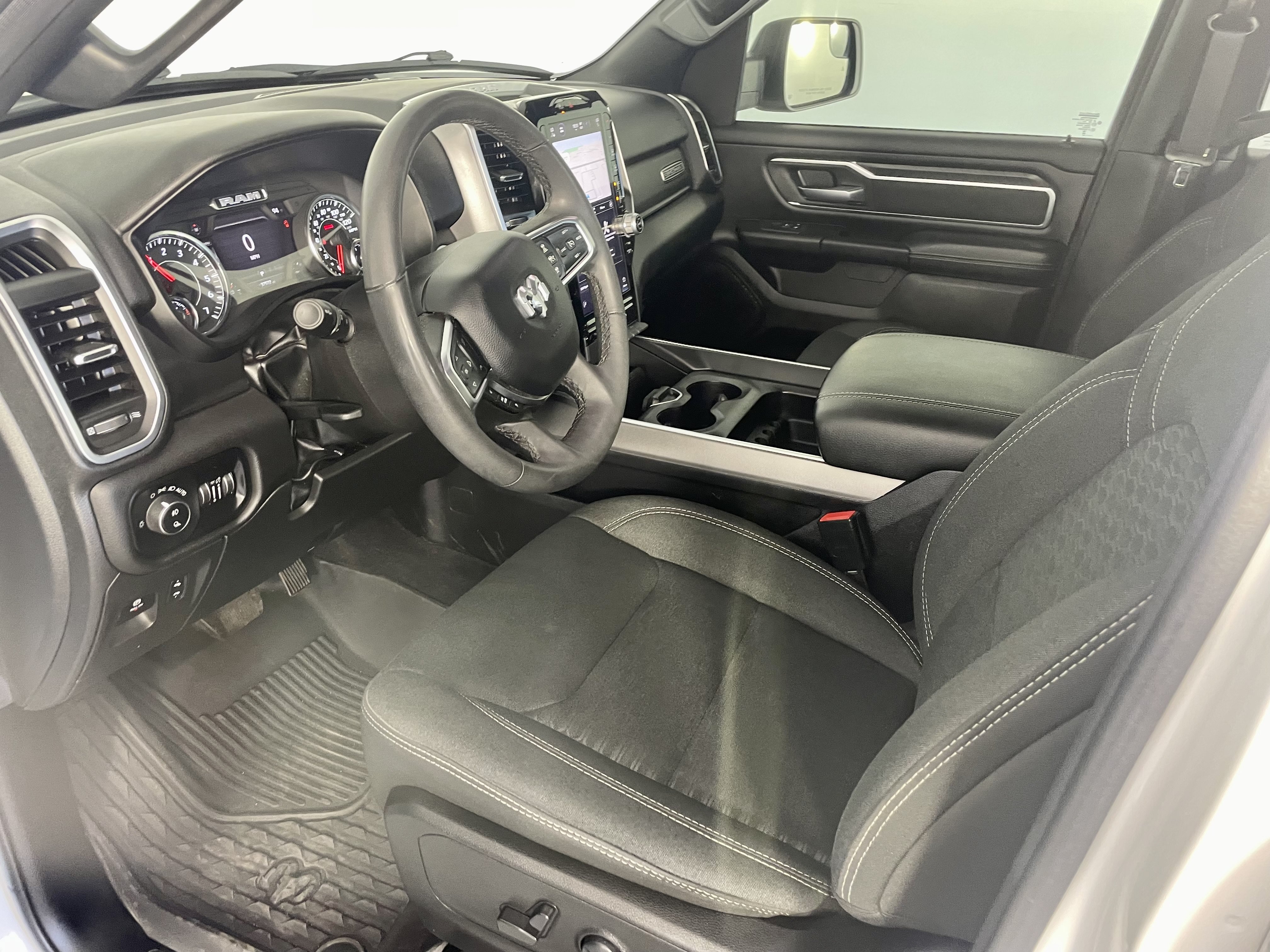 Certified 2025 RAM 1500 Big Horn AWD/4WD image 8