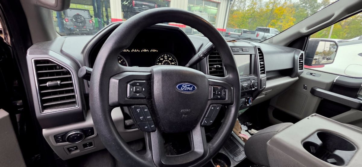 Used 2020 Ford F150 XLT w/ Equipment Group 301A Mid AWD/4WD image 3