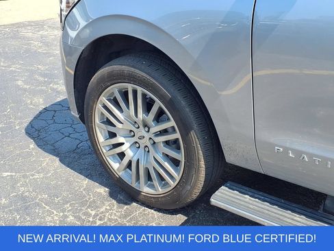 Used 2024 Ford Expedition Max Platinum AWD/4WD image 8