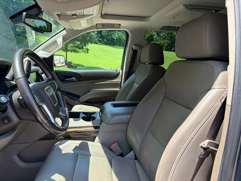 Used 2020 GMC Yukon SLT w/ Open Road Package AWD/4WD image 28