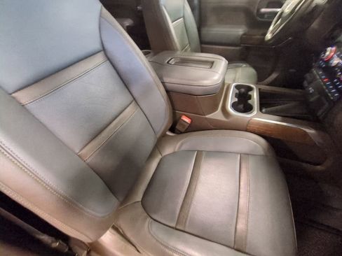 Used 2022 GMC Sierra 1500 Denali w/ Denali Premium Package image 25