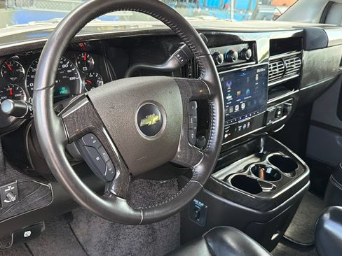 Used 2023 Chevrolet Express 2500 RWD image 28