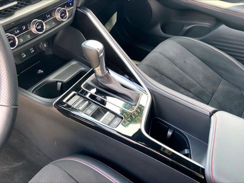 Used 2025 Acura ADX A-Spec image 16