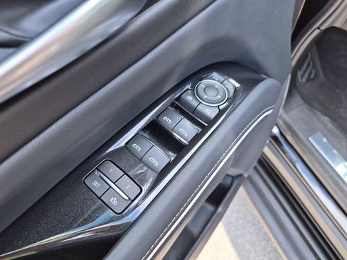 Used 2024 Cadillac Escalade Sport w/ LPO, ONYX Package AWD/4WD image 22