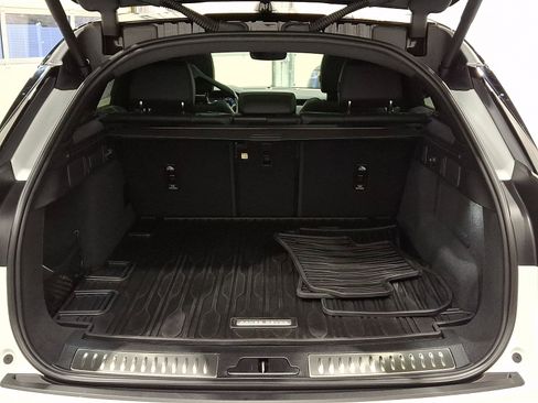 Certified 2026 Land Rover Range Rover Velar S image 27